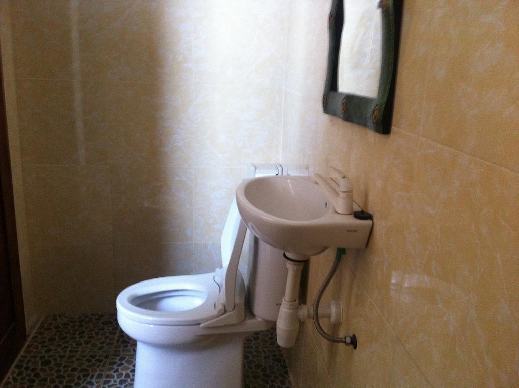 Amed Sari Beach Guesthouse Rom bilde