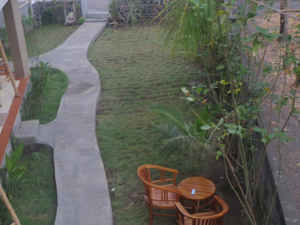 Amed Sari Beach Guesthouse Eksteriør bilde