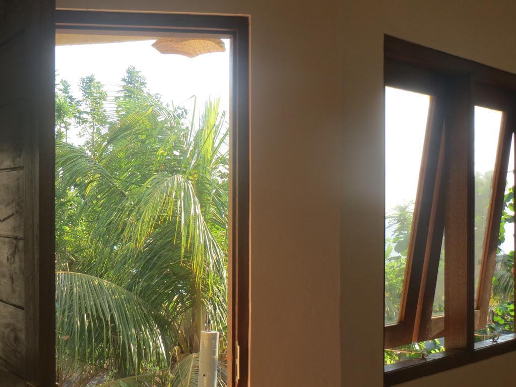 Amed Sari Beach Guesthouse Rom bilde