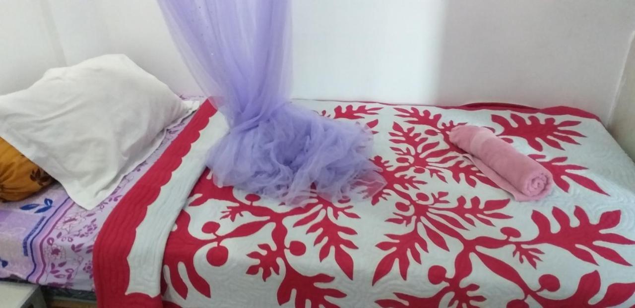 Amed Sari Beach Guesthouse Eksteriør bilde